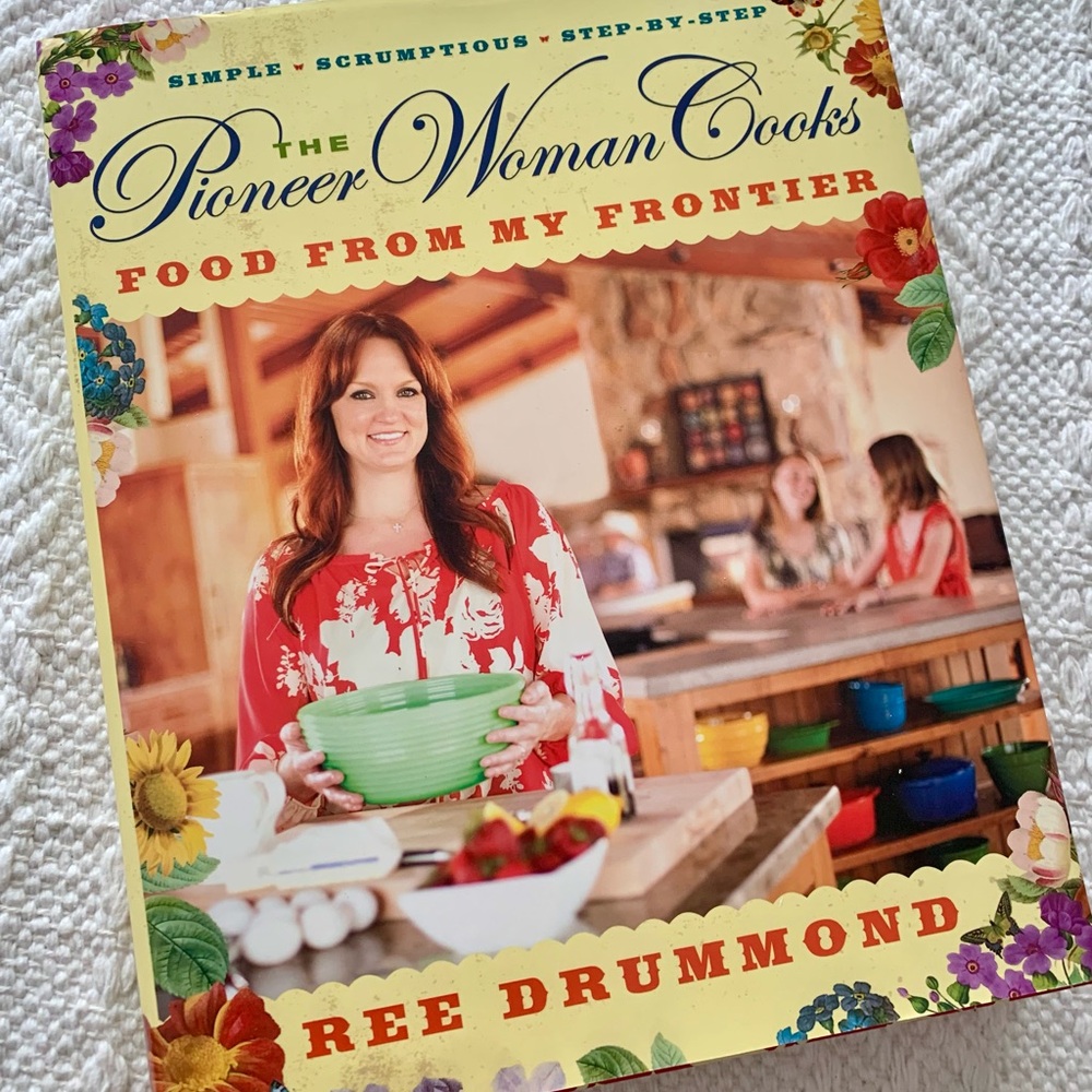The Pioneer Woman Cooks: Food From My Frontier - Red and Green Cover